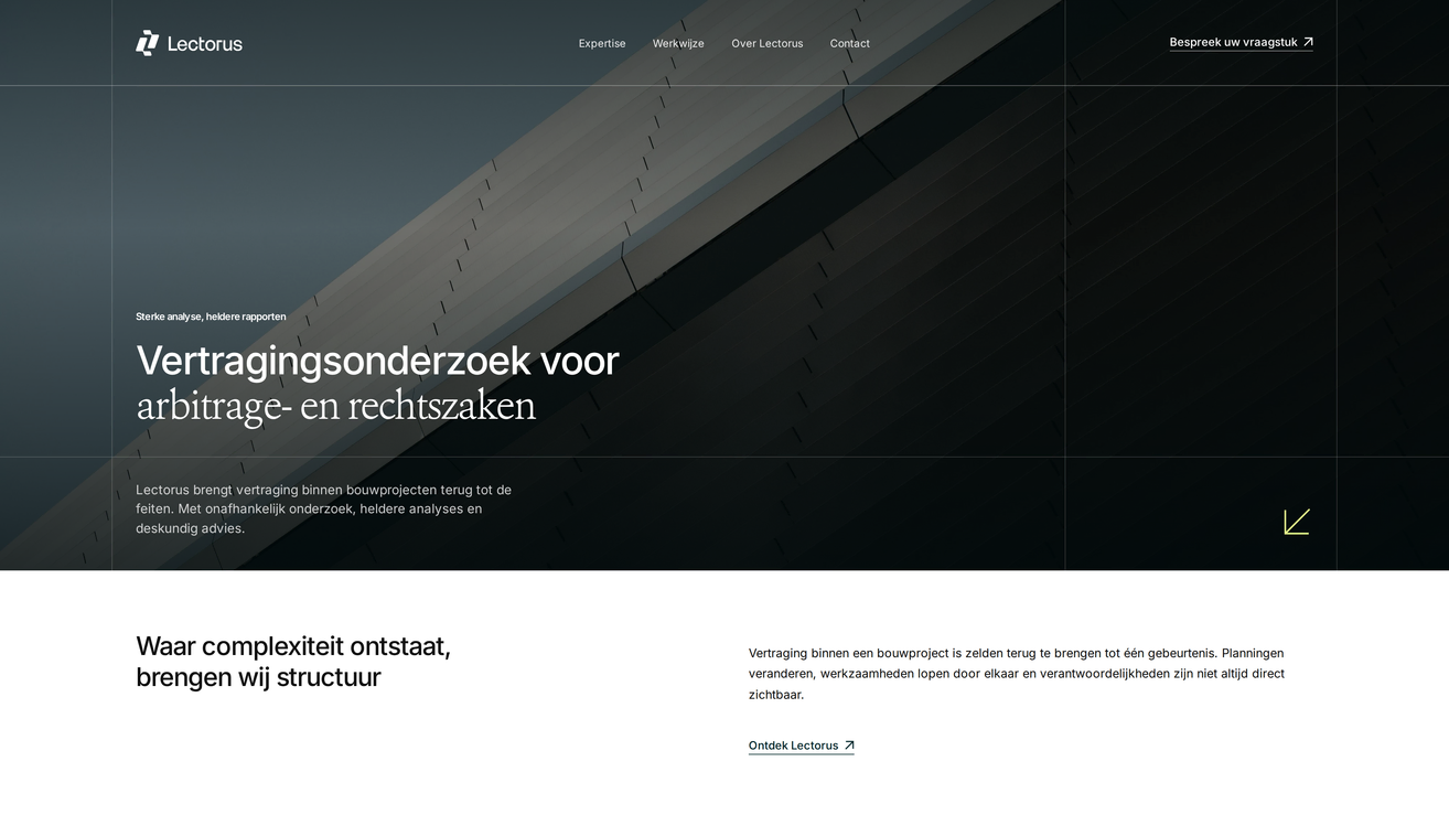 Project Lectorus van Zeeuwsweb: het openingsbeeld van de website, waarin bij het laden een raster van lijnen opbouwt
