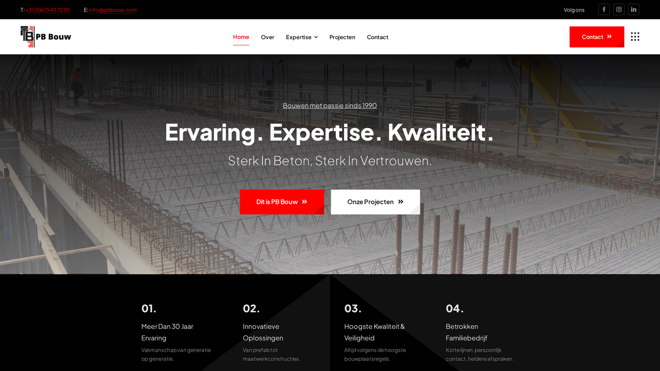 Project PB Bouwbedrijf B.V. van Zeeuwsweb: de homepage met Ervaring, Expertise, Kwaliteit boven een vloer in aanbouw